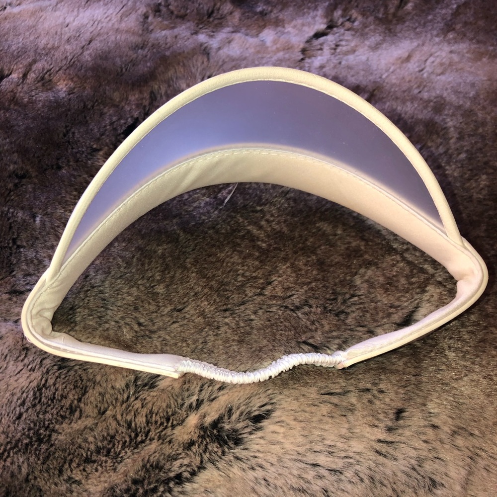 Visor - Picture 3 of 4